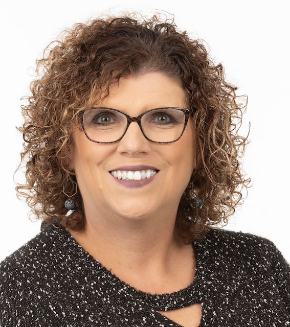 Headshot of Lisa Ferrario